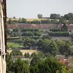 Les Volets Bleus Provins