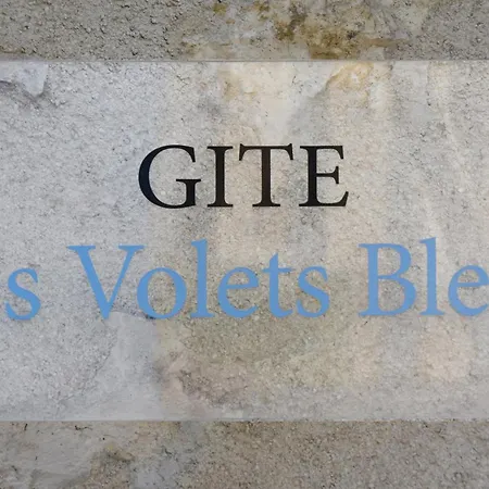 Les Volets Bleus Дом отдыха *